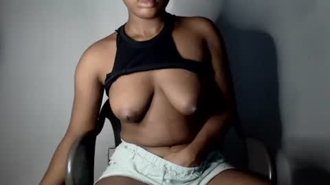 sonia  mis choco online show from September 13, 5:04 pm