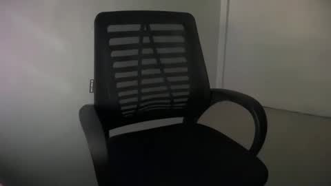 Kim online show from October 8, 9:15 am