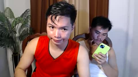 hot_emmanuel online show from May 26, 5:46 am