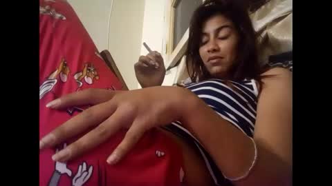 Hot falling devil online show from November 15, 3:52 am