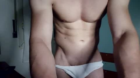 hot_italianboy online show from July 13, 10:13 pm