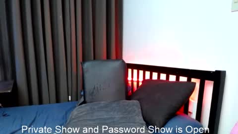 Snapshot of hot_jessica_cumx chatting on January 8, 7:45 am Jessica Cumshow FOLLOW ME online show from January 8, 7:45 am