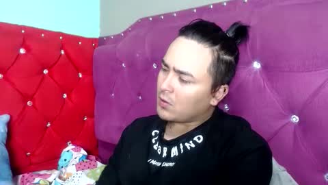 anyelood  soffi online show from December 17, 12:56 pm