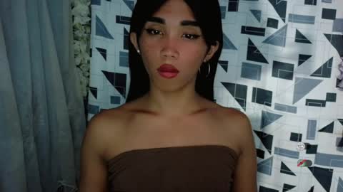 Khianna online show from April 2, 7:21 pm