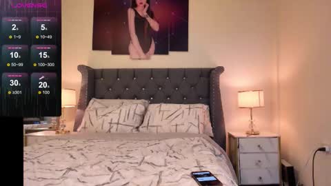 lyn online show from March 16, 10:30 am