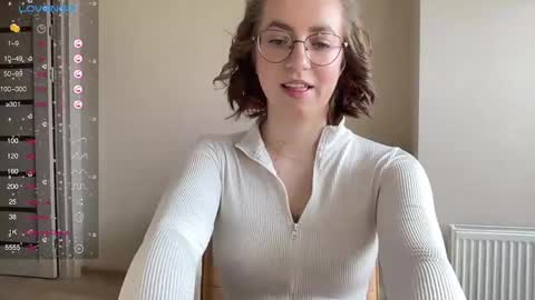 Lina online show from February 20, 10:59 am