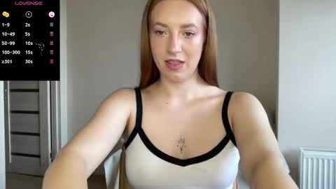 Lina online show from October 9, 10:21 am