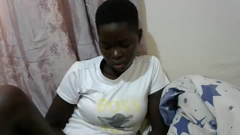 hot_shawrry online show from February 18, 11:55 am