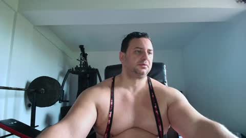 Stefano.. online show from May 17, 3:49 am