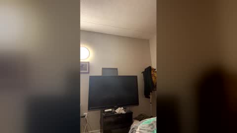 hotandhorny3591 online show from April 28, 9:24 am