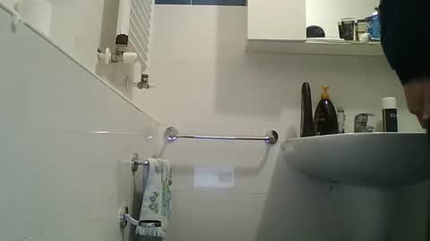 hotandwild2003 online show from March 14, 12:20 pm