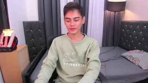 Kenny online show from March 11, 1:36 pm