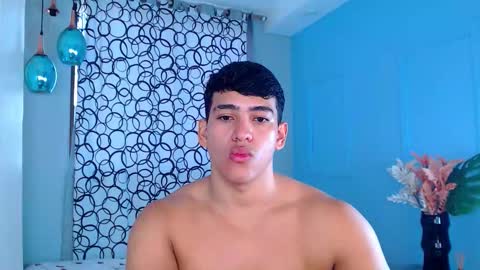 Hussain   aaron and Ekko online show from January 16, 2:04 pm