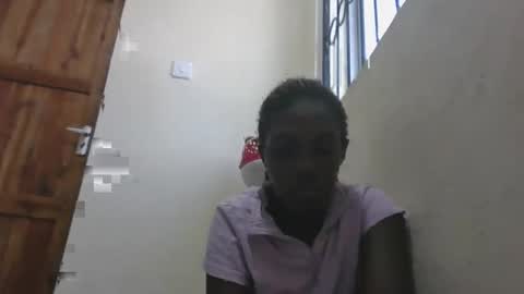 Snapshot of hotcutetracie chatting on October 23, 11:12 am VICTORIA online show from October 23, 11:12 am