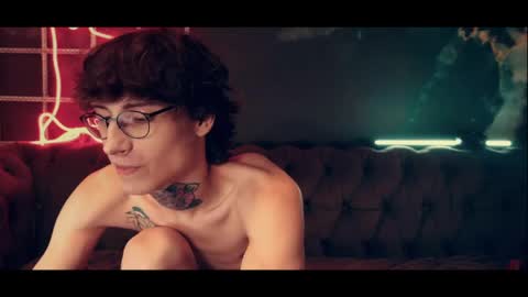 Archi Stewart online show from April 19, 6:10 pm