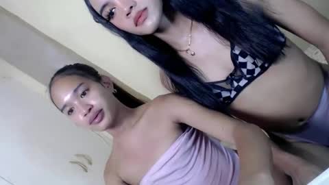 hotfuckingbella online show from May 29, 5:27 am