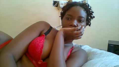 Queen online show from March 1, 8:18 am