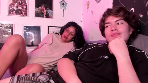 Sam and Nico online show from March 19, 3:45 am