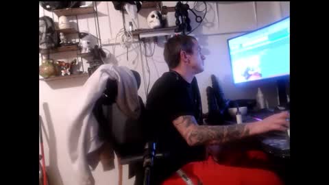 hotkinkytat online show from January 13, 1:56 am