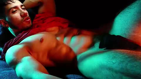 Hotlatinking online show from February 27, 10:02 pm