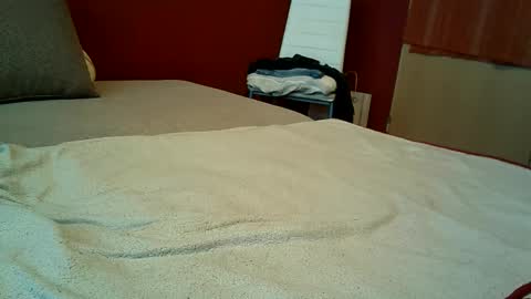 Makenzie online show from February 8, 2:31 pm