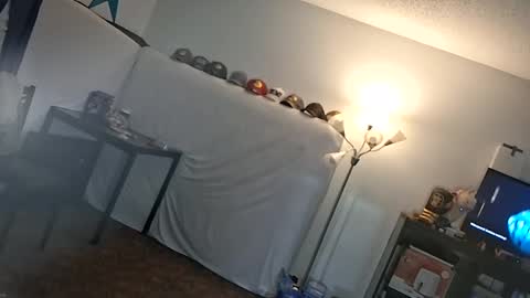 hotmom0610 online show from April 24, 12:45 am