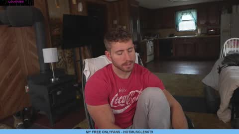 hotmuscles6t9 online show from March 8, 5:33 pm