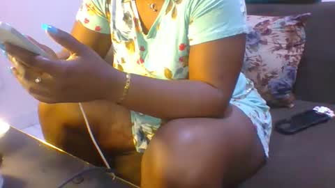 hotrinnah online show from October 29, 9:55 am