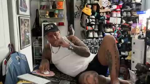 hotstuff775616 online show from January 8, 2:39 am