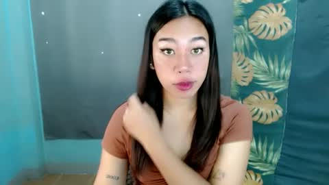 Snapshot of hott_cumforyou chatting on February 18, 1:54 am jelaigrande  online show from February 18, 1:54 am