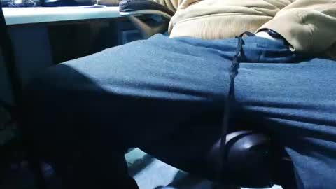 Snapshot of hotwheelsguy2 chatting on December 8, 12:24 am Madmedic online show from December 8, 12:24 am