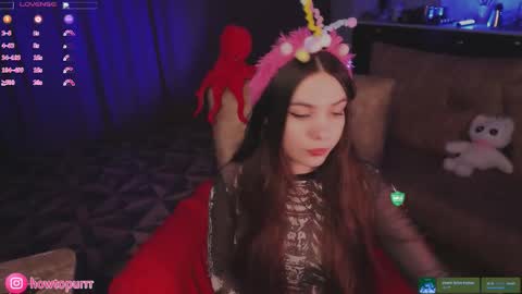 Mia online show from March 19, 5:40 pm