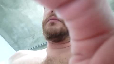 Henrique online show from December 2, 11:35 pm