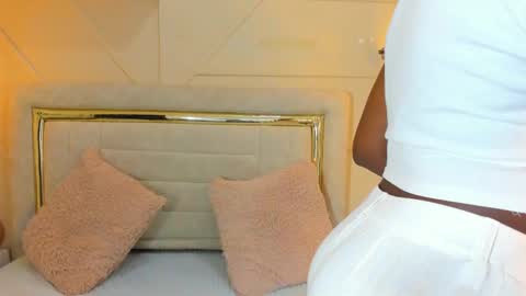 huddah online show from March 1, 11:17 am