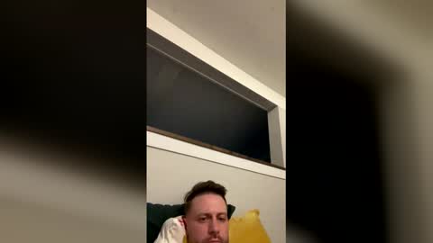 hugecock475 online show from May 16, 6:21 am