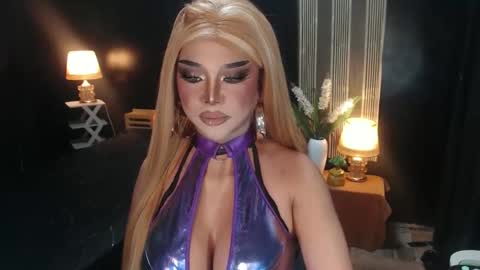 Christine online show from March 27, 8:26 am