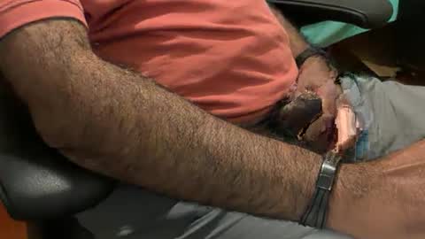 HunkyLover online show from April 14, 11:13 am