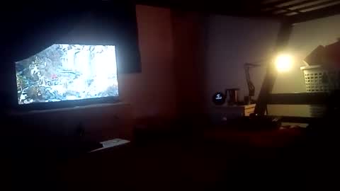 HugoBergeron82 online show from December 23, 1:45 am