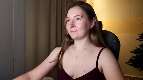 HumpyGrey online show from December 4, 5:23 pm