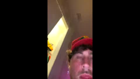 hungkingg22 online show from March 10, 4:38 am