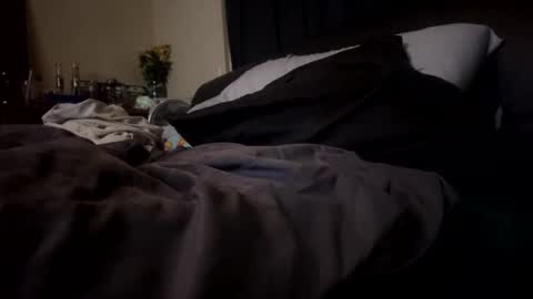 hunglong8 online show from October 3, 2:25 pm