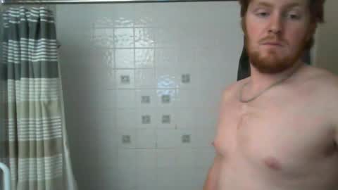 hungnred5 online show from January 11, 9:21 pm