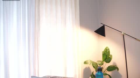 hunk_ryan online show from November 9, 6:32 pm