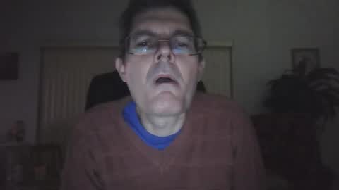 hunkmasclefad458 online show from March 8, 6:39 am