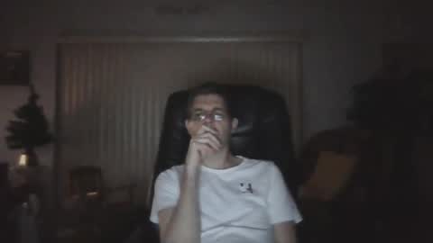 hunkmasclefad458 online show from December 2, 4:42 am