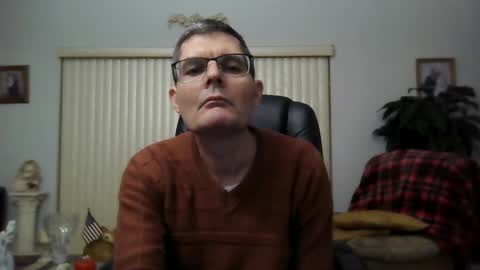 hunkmasclefad458 online show from June 2, 4:58 am