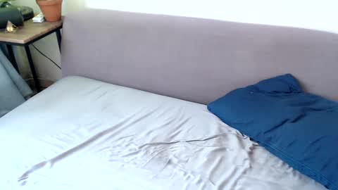 Hunky  Arthur online show from November 12, 8:38 am