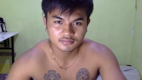 hunkyzeus online show from October 9, 11:15 am