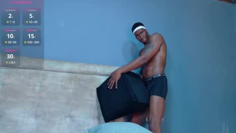 Hunter  online show from February 27, 8:01 pm