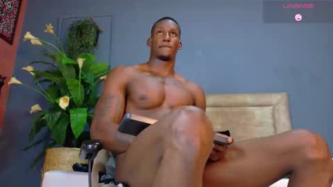 Hunter  online show from March 13, 6:22 pm